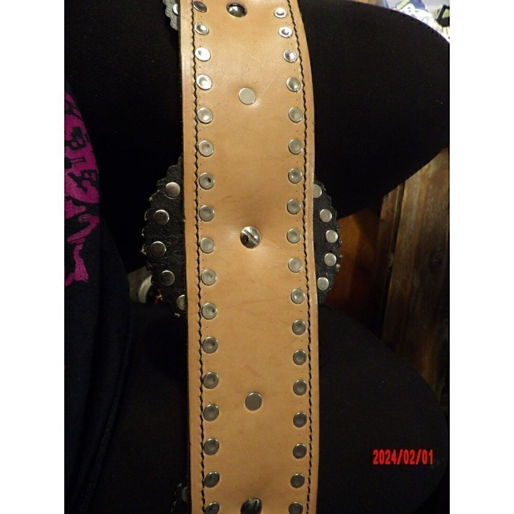 Western Beautiful Black and‎ Silver Leather Concho Belt Cancer Free Ribbon - Picture 12 of 15